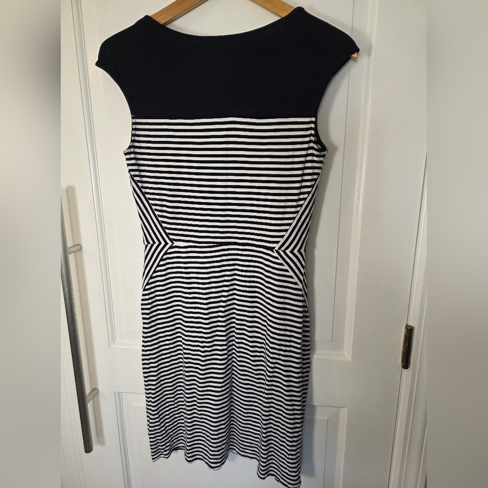 41 Hawthorn Navy and White Geometric Striped Dress